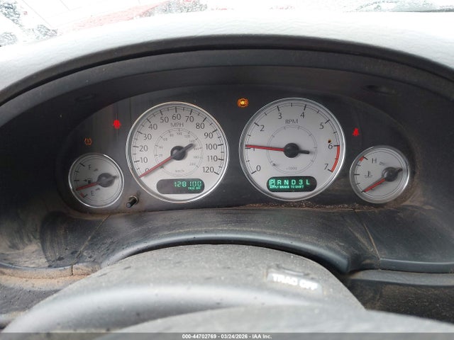 2005 CHRYSLER TOWN & COUNTRY 2C4GP64L85R333836 Photo 6