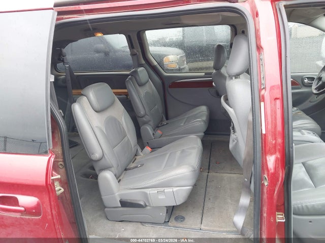 2005 CHRYSLER TOWN & COUNTRY 2C4GP64L85R333836 Photo 7