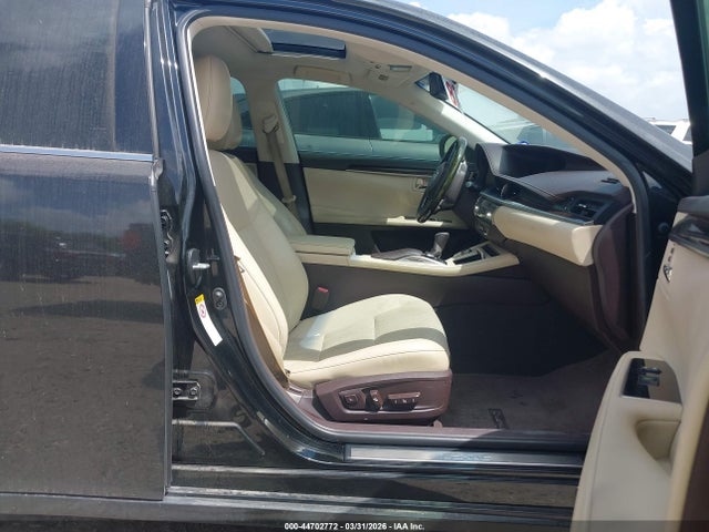 44702772 :رقم المزاد ، JTHBK1GG1G2224189 vin ، 2016 Lexus Es 350 مزاد بيع