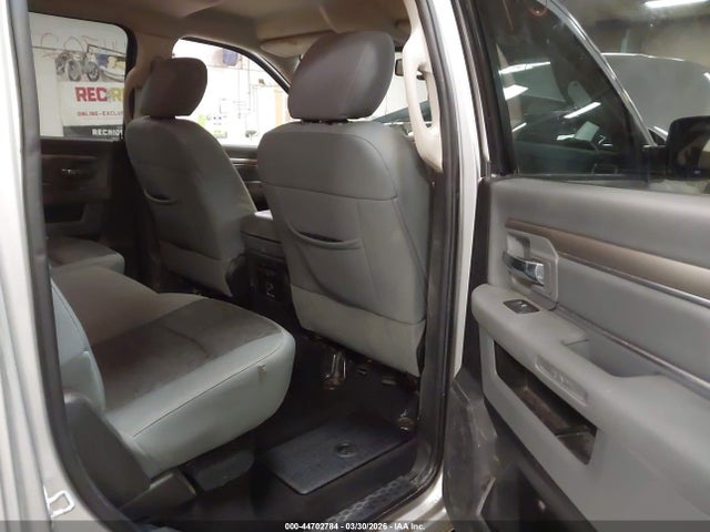 44702784 :رقم المزاد ، 1C6RR7LG8DS500150 vin ، 2013 Ram 1500 Slt مزاد بيع