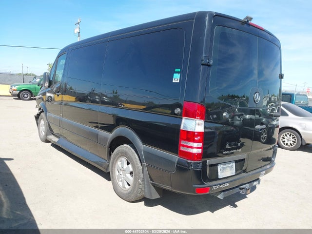 Продаж на аукціоні авто 2010 Mercedes-benz Sprinter Van 2500, vin: WD3PE7CC1A5462497, номер лоту: 44702804
