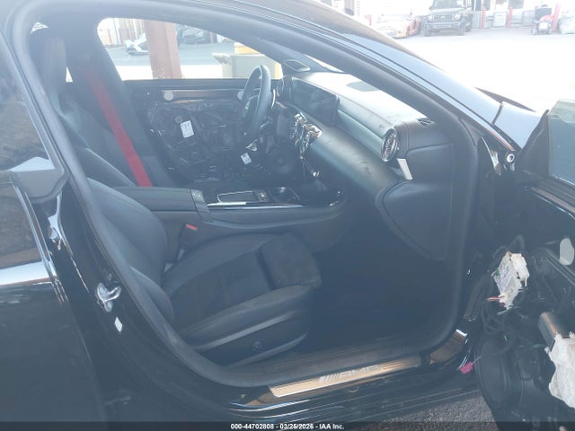 2025 MERCEDES-BENZ AMG CLA 35 W1K5J5BB2SN558975 Photo 4