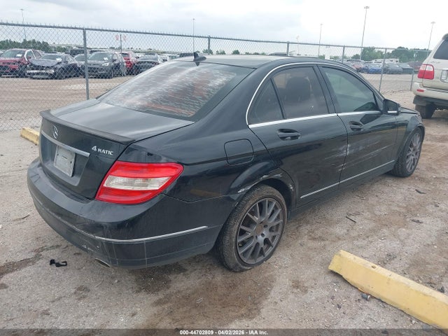2011 Mercedes-benz C 300 Luxury 4matic მანქანა იყიდება აუქციონზე, vin: WDDGF8BBXBR167223, აუქციონის ნომერი: 44702809