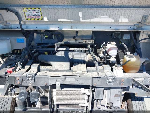 Ford E-350 Stripped 2014 1FC3E3KL1EDB00406 Image 10