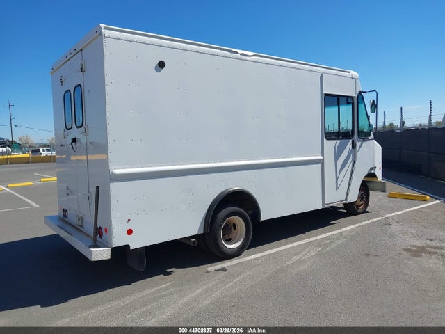 Ford E-350 Stripped 2014 1FC3E3KL1EDB00406 Image 4