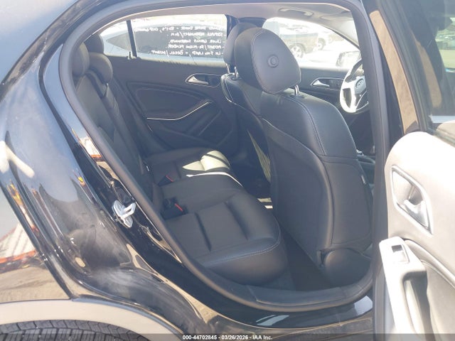 Продажа на аукционе авто 2015 Mercedes-benz Gla 250, vin: WDCTG4EB3FJ172238, номер лота: 44702845
