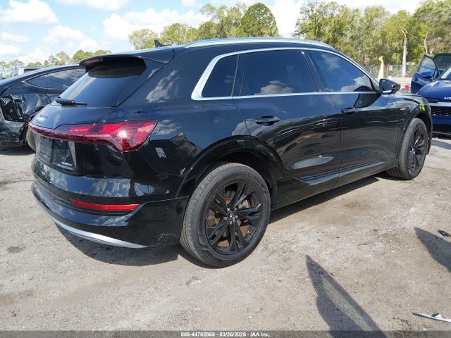 Auction sale of the 2022 Audi E-tron Premium Plus Quattro, vin: WA1LAAGE8NB028507, lot number: 44702868
