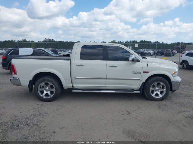 1C6RR7NM0HS883493 RAM 1500 Laramie 4x4 5&#039;7 Box