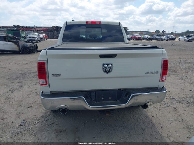 1C6RR7NM0HS883493 RAM 1500 Laramie 4x4 5&#039;7 Box