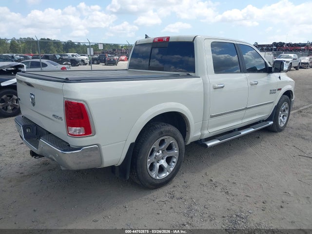 1C6RR7NM0HS883493 RAM 1500 Laramie 4x4 5&#039;7 Box