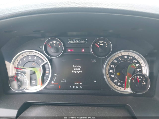 1C6RR7NM0HS883493 RAM 1500 Laramie 4x4 5&#039;7 Box