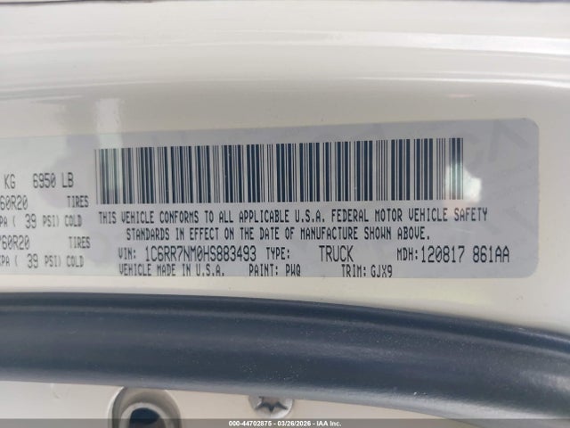 1C6RR7NM0HS883493 RAM 1500 Laramie 4x4 5&#039;7 Box