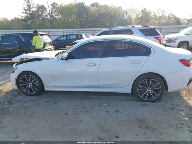 44702885 :رقم المزاد ، 3MW5R1J00M8C11871 vin ، 2021 Bmw 330i مزاد بيع