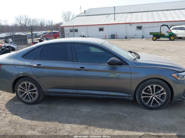 3VWBM7BU3RM016769 Volkswagen Jetta 1.5t Sport