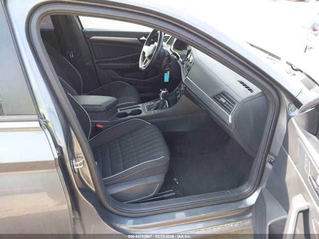 3VWBM7BU3RM016769 Volkswagen Jetta 1.5t Sport