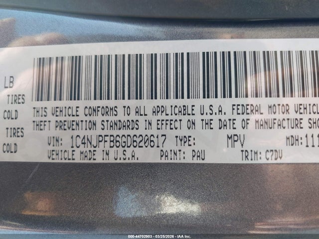 2016 Jeep Patriot Latitude მანქანა იყიდება აუქციონზე, vin: 1C4NJPFB6GD620617, აუქციონის ნომერი: 44702903