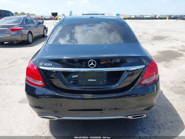 Aukcja sprzedaży 2017 Mercedes-benz C 300, vin: 55SWF4JB3HU200396, numer aukcji: 44702933