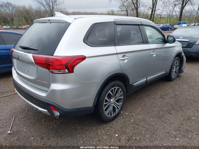 Продаж на аукціоні авто 2018 Mitsubishi Outlander Es, vin: JA4AZ3A36JJ005164, номер лоту: 44702934