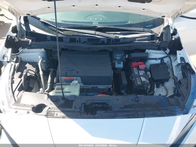 1N4AZ1CP0JC315847 Nissan LEAF SV