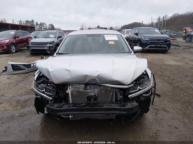 Aukcja sprzedaży 2017 Volkswagen Passat 1.8t R-line, vin: 1VWDT7A35HC079988, numer aukcji: 44702970