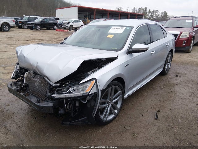 Aukcja sprzedaży 2017 Volkswagen Passat 1.8t R-line, vin: 1VWDT7A35HC079988, numer aukcji: 44702970