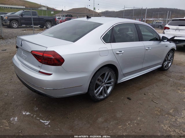 Aukcja sprzedaży 2017 Volkswagen Passat 1.8t R-line, vin: 1VWDT7A35HC079988, numer aukcji: 44702970
