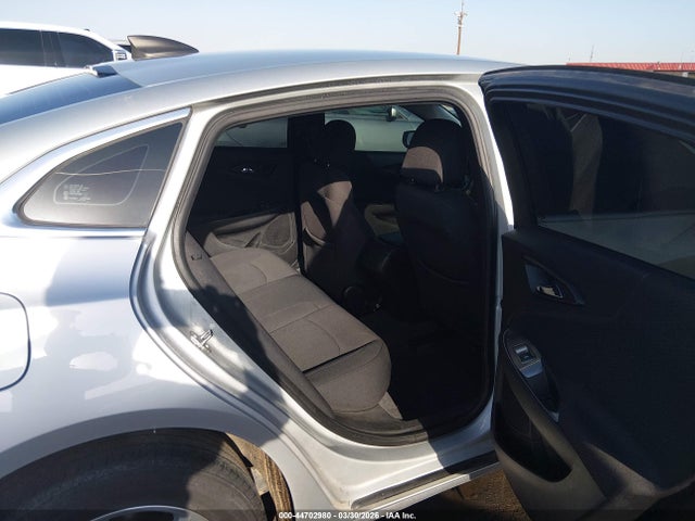 1G1ZC5ST6KF199437 Chevrolet Malibu 1fl