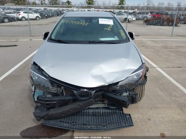5YFBURHE5JP847427 Toyota COROLLA LE
