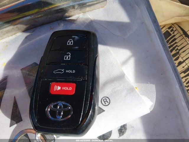 Продажа на аукционе авто 2023 Toyota Crown Limited, vin: JTDAAAAF9P3006222, номер лота: 44703005