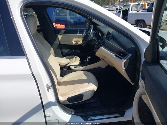 Продаж на аукціоні авто 2017 Bmw X1 Xdrive28i, vin: WBXHT3Z37H4A65303, номер лоту: 44703024