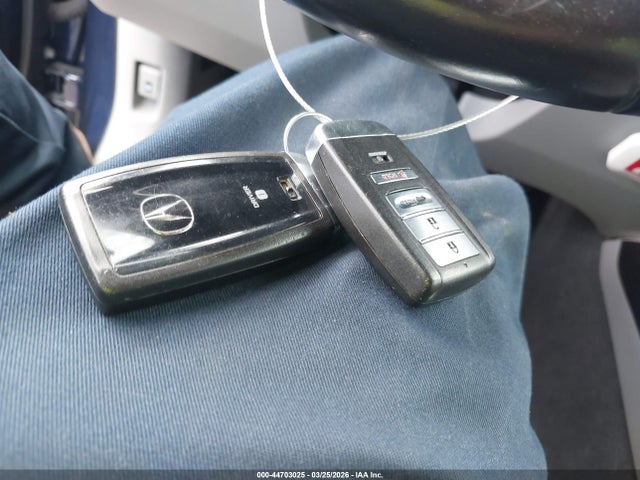 44703025 :رقم المزاد ، 5J8TB3H73GL018786 vin ، 2016 Acura Rdx Advance Package مزاد بيع