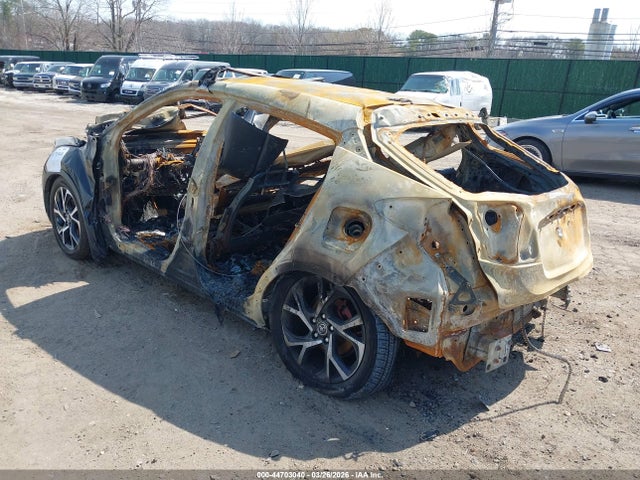 44703040 :رقم المزاد ، NMTKHMBX7JR031035 vin ، 2018 Toyota C-hr Xle Premium مزاد بيع