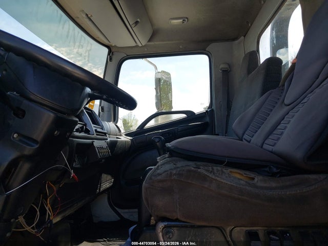 44703054 :رقم المزاد ، 5PVND8JN592S50161 vin ، 2009 Hino 258 مزاد بيع