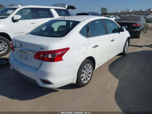 3N1AB7AP2HY213958 Nissan SENTRA SV