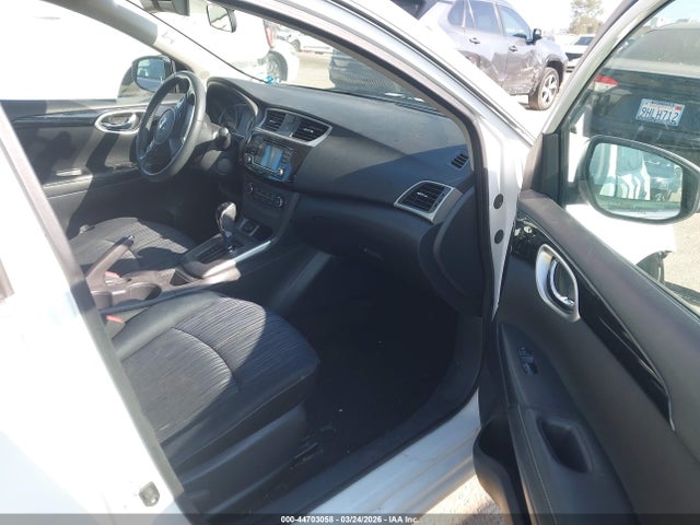 3N1AB7AP2HY213958 Nissan SENTRA SV
