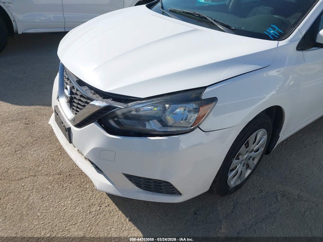 3N1AB7AP2HY213958 Nissan SENTRA SV