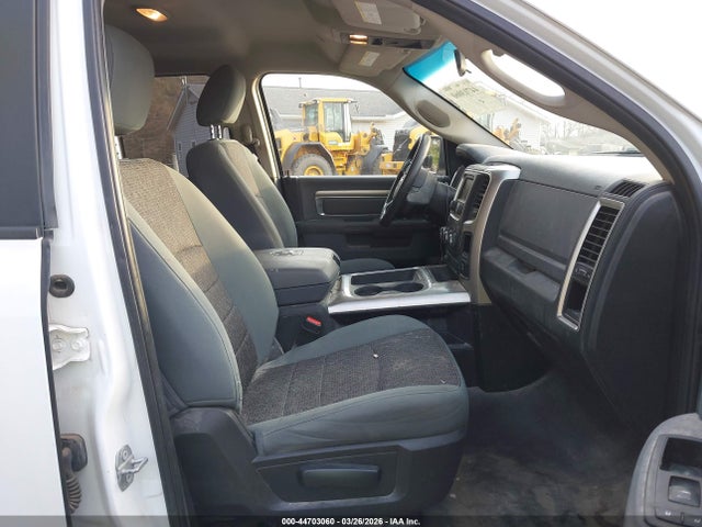 Продаж на аукціоні авто 2018 Ram 1500 Slt  4x4 6'4 Box, vin: 1C6RR7GT3JS136996, номер лоту: 44703060