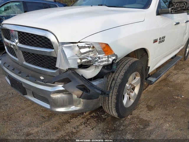 Продаж на аукціоні авто 2018 Ram 1500 Slt  4x4 6'4 Box, vin: 1C6RR7GT3JS136996, номер лоту: 44703060