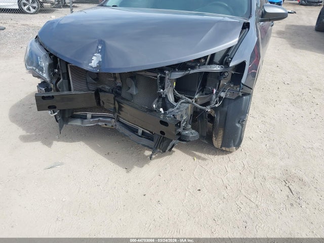 4T4BF1FK2ER425453 Toyota CAMRY LE