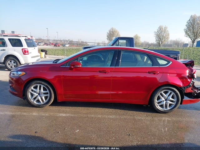 44703078 :رقم المزاد ، 3FA6P0H77GR163154 vin ، 2016 Ford Fusion Se مزاد بيع