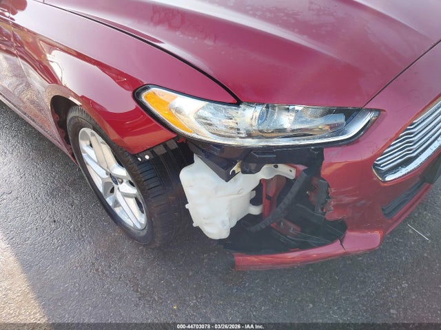 44703078 :رقم المزاد ، 3FA6P0H77GR163154 vin ، 2016 Ford Fusion Se مزاد بيع