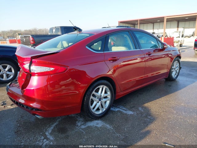 44703078 :رقم المزاد ، 3FA6P0H77GR163154 vin ، 2016 Ford Fusion Se مزاد بيع