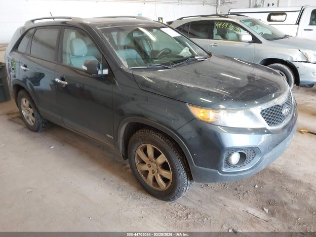 2011 KIA SORENTO 5XYKTCA17BG154386