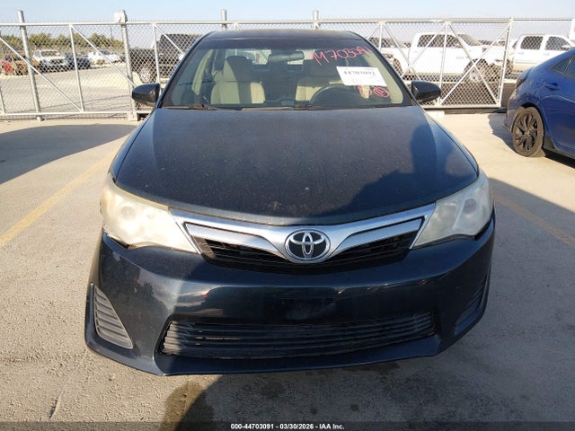 Продажа на аукционе авто 2014 Toyota Camry Le, vin: 4T4BF1FK9ER351092, номер лота: 44703091