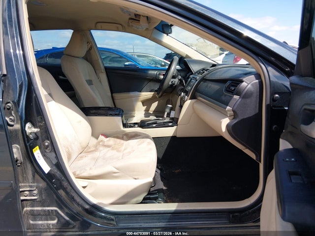 Продажа на аукционе авто 2014 Toyota Camry Le, vin: 4T4BF1FK9ER351092, номер лота: 44703091