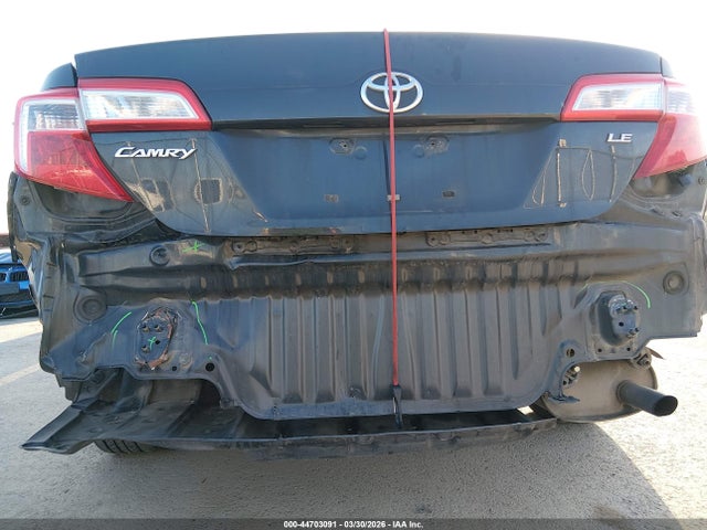 Продажа на аукционе авто 2014 Toyota Camry Le, vin: 4T4BF1FK9ER351092, номер лота: 44703091