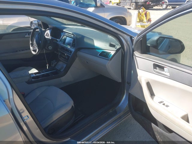 Hyundai SONATA SE 2016 5NPE24AF6GH316218 Image 5