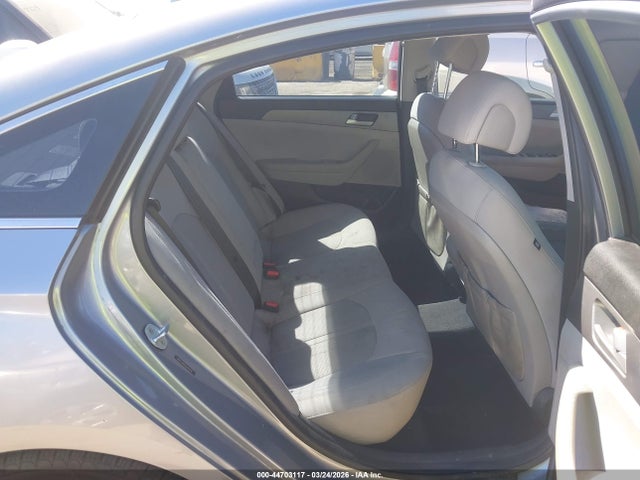 Hyundai SONATA SE 2016 5NPE24AF6GH316218 Image 8