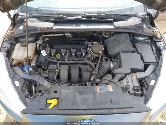 2015 Ford Focus Se მანქანა იყიდება აუქციონზე, vin: 1FADP3F24FL321933, აუქციონის ნომერი: 44703123