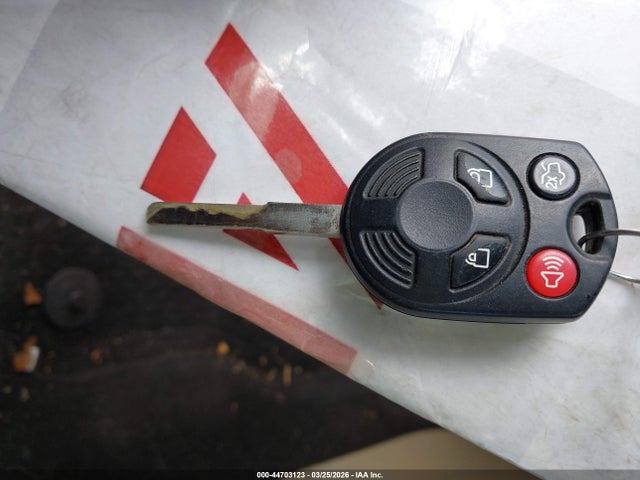 2015 Ford Focus Se მანქანა იყიდება აუქციონზე, vin: 1FADP3F24FL321933, აუქციონის ნომერი: 44703123